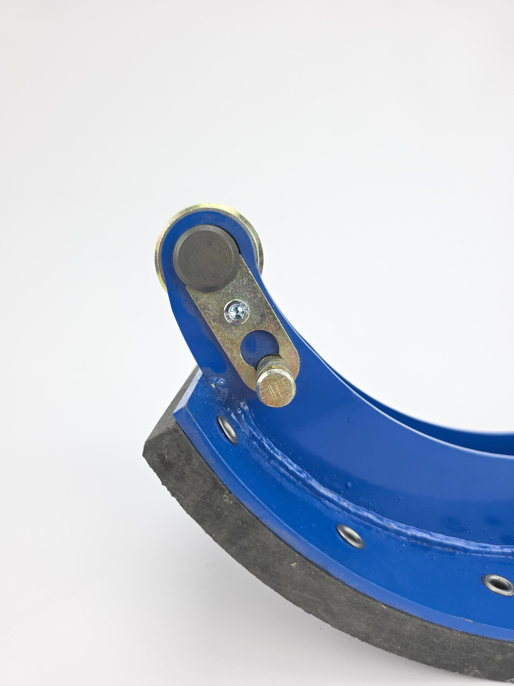 Колодка барабанного тормоза а/м КАМАЗ Компас 12 мост JAC N120 (OE: 3501B247-085WBS/ передняя/ верхняя/ сварная) (1шт.) АККОР