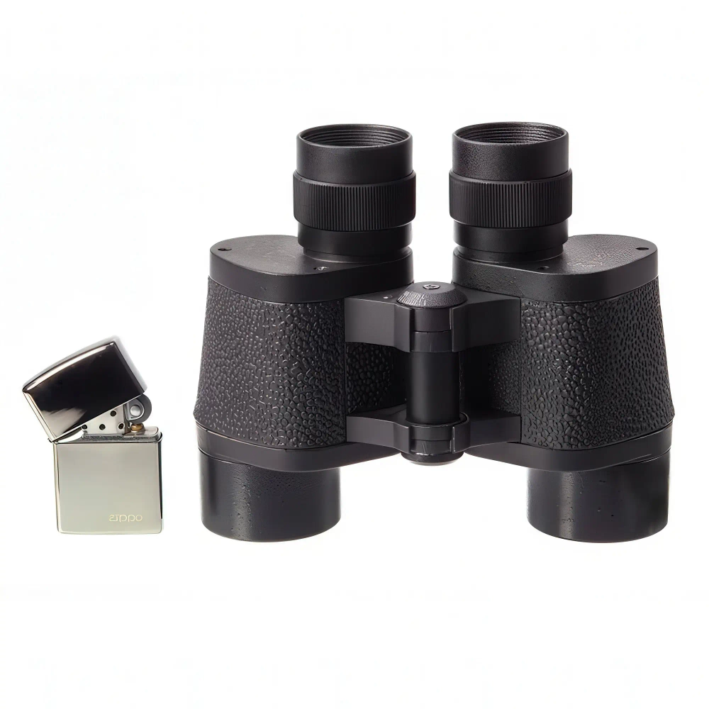 Бинокль Veber Реплики Б-3 8x42, размер в сравнении с зажигалкой