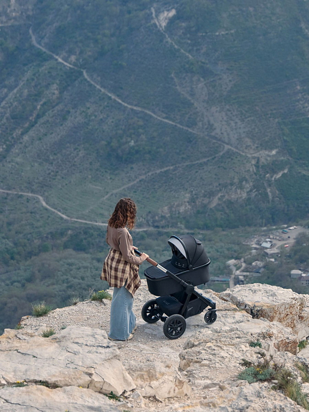 Детская коляска Happy Baby Mommer Pro 2 в 1 Black