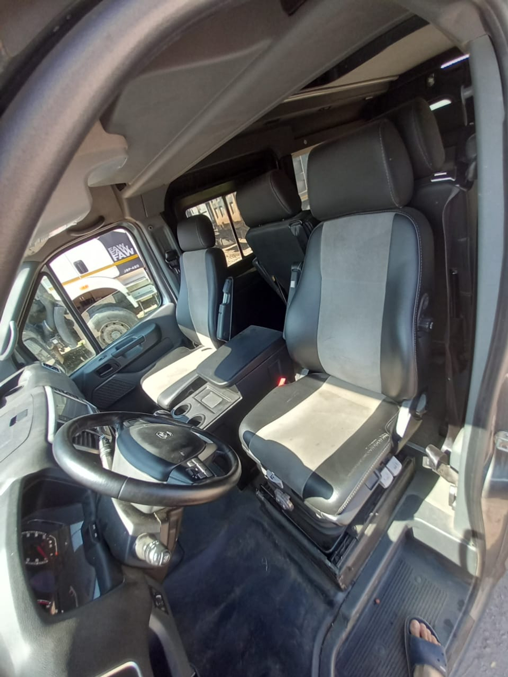 GAZ SOBOL NN Микроавтобус 225046 (Дизельный, 2.5 л, 150 л.с. МТ)