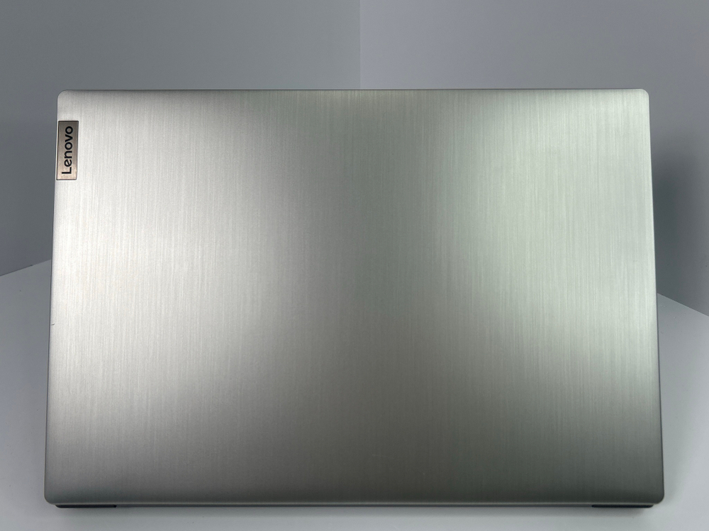 Ноутбук Lenovo IdeaPad 3 15ADA05 (81W101AJRU) 15.6"/AMD Ryzen 3 3250U/RAM 4GB/SSD 256GB/AMD Radeon Graphics/1920*1080/IPS/Windows 11/Подсветка кл-ры: НЕТ/Серый. Состояние: B1