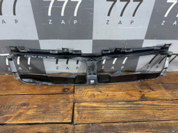 Кронштейн решетки радиатора Suzuki Grand Vitara 2 (JT) 05-15 Б/У Оригинал 7174365J00