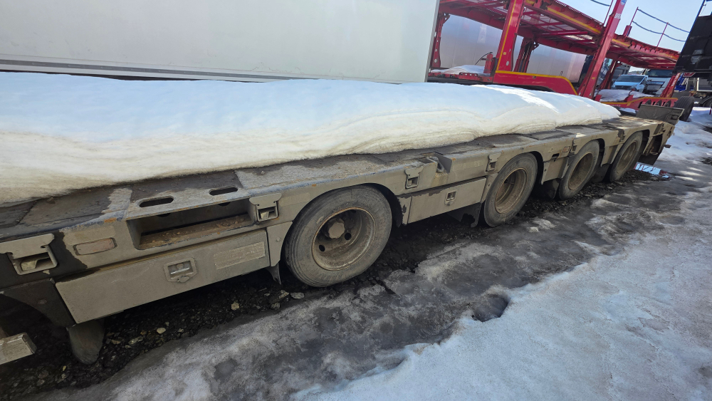 Ютерборг 9852* Полуприцеп тяжеловоз 4 оси 985245 (Раздвижной)