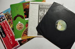 Винтажная виниловая пластинка LP The Beatles Sgt. Peppers Lonely Hearts Club Band (Japan 1976)