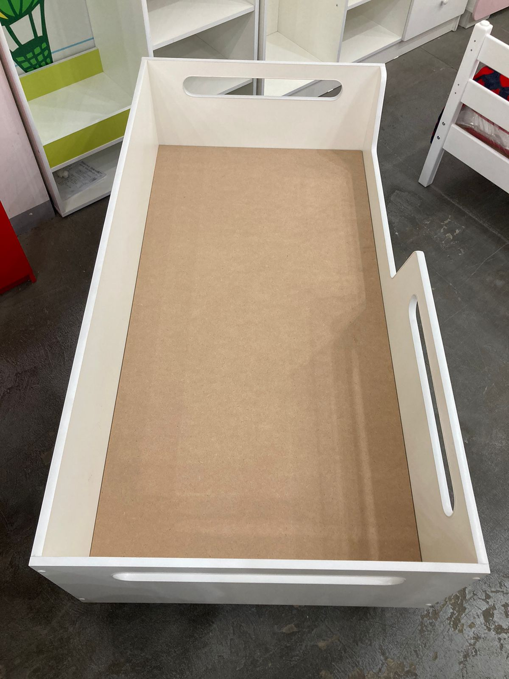 Кровать на ножках 800*1600 белый