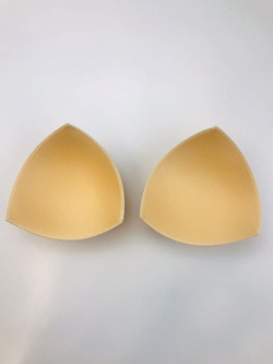 Чашечки треугольные бежевые 75 (В)