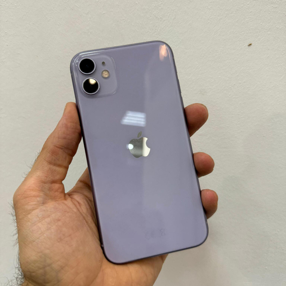 Apple iPhone 11 64GB АКБ 96% (экран менял,фейс не работает, меняли стекло на камере)