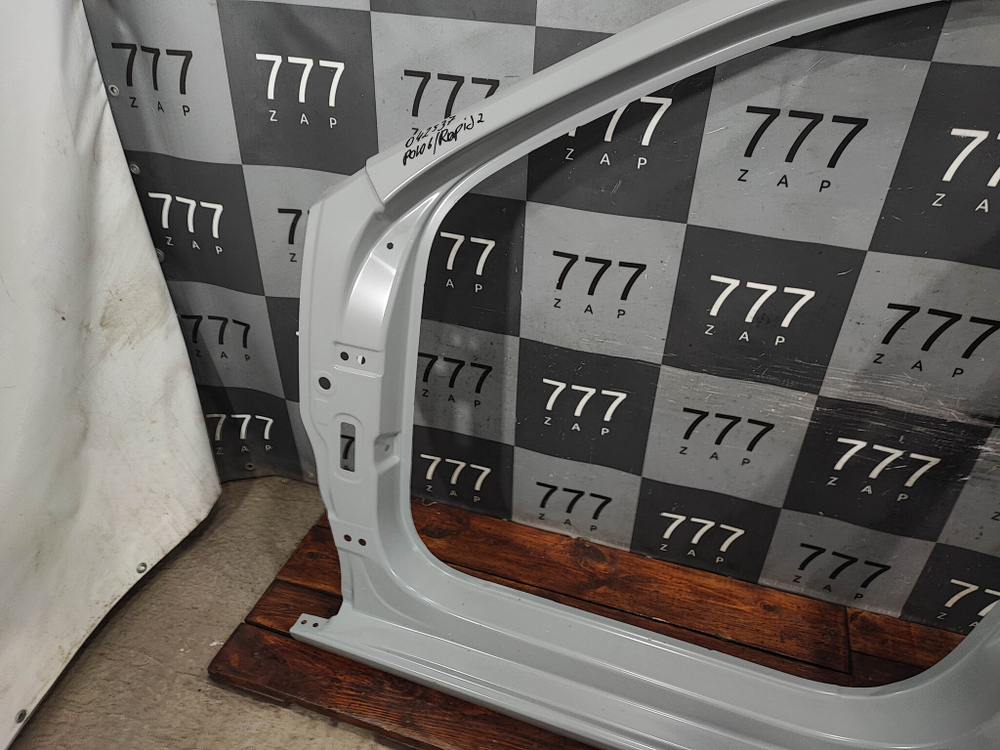 Боковина левая Rapid 2, Polo 6 20-нв Новая Оригинал 60U809605