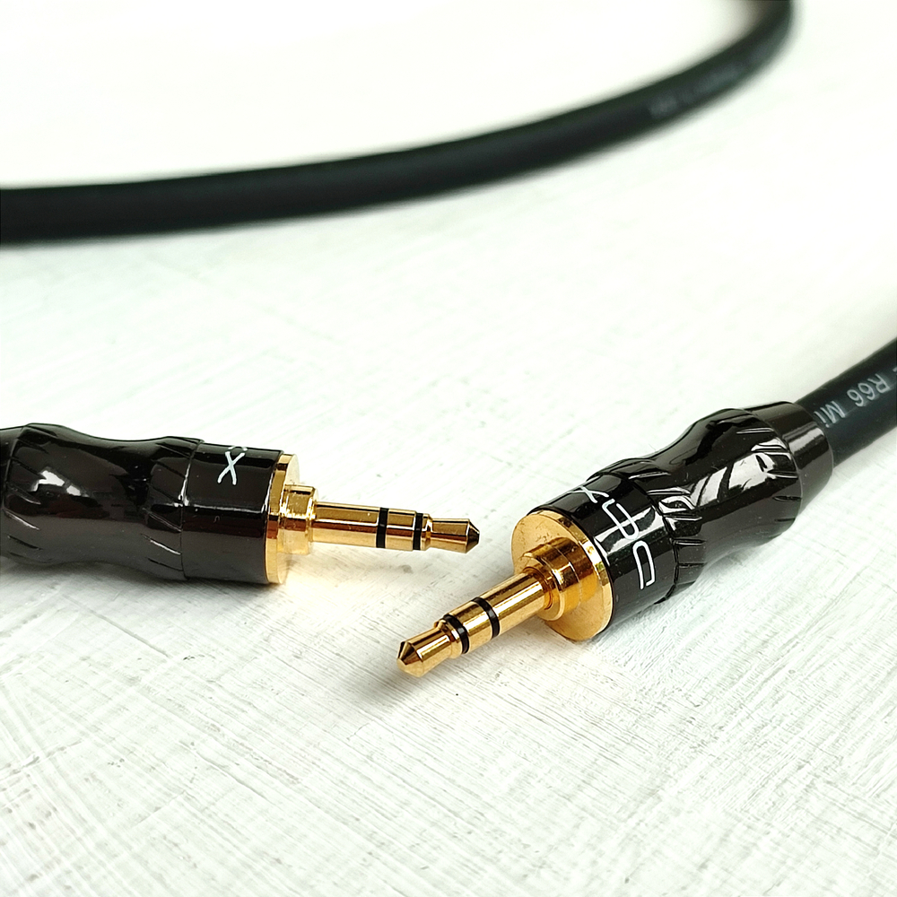 DAXX J66 Аудио кабель-переходник Мини-Джек3.5mm (папа-папа) из бескислородной меди 2x0.5mm2 D=6mm