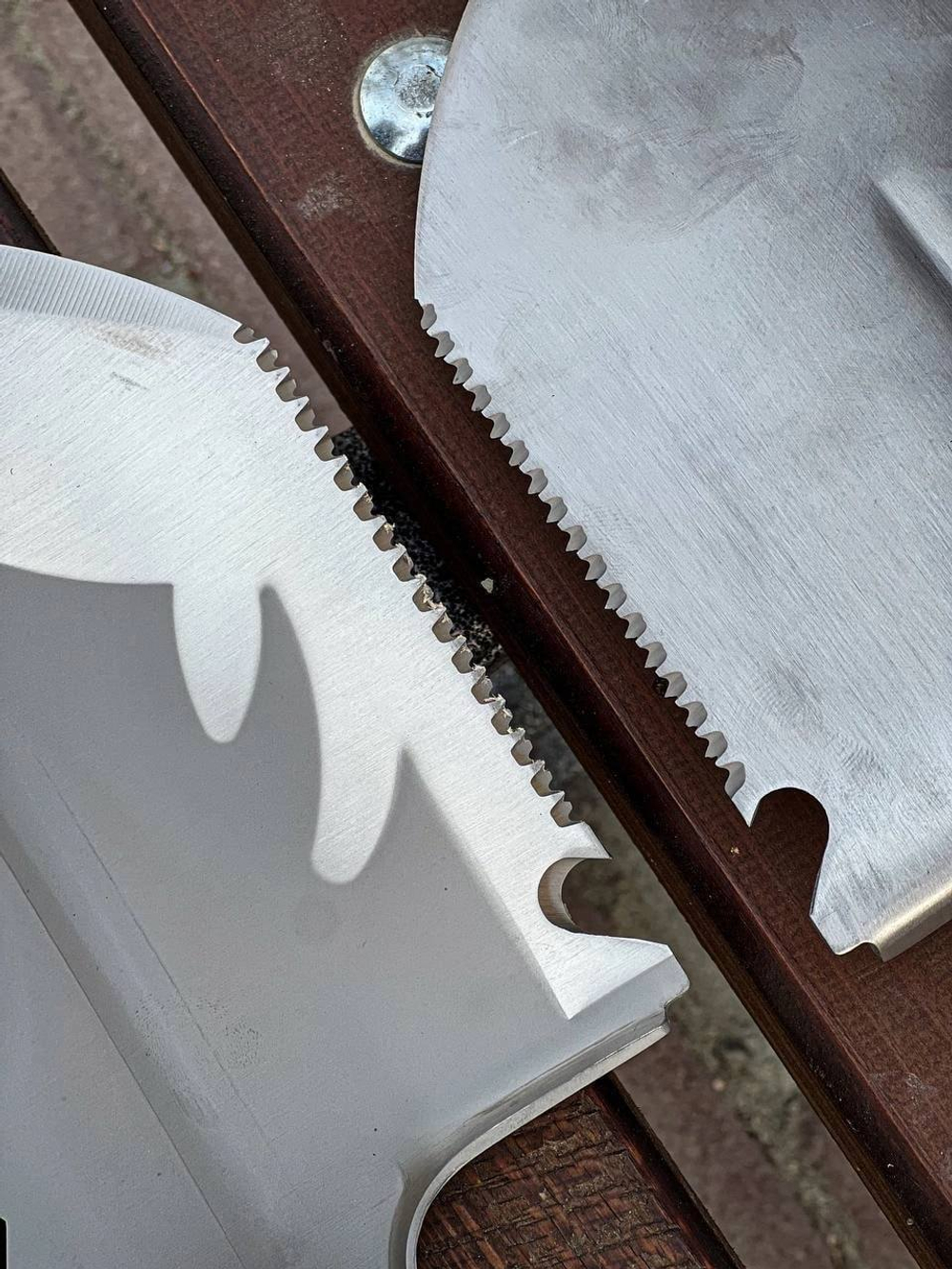 Тактическая  лопата для выживания