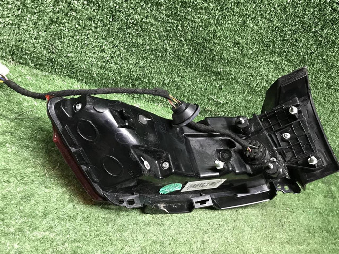 Фонарь правый внешний Geely Tugella (2019-2024)