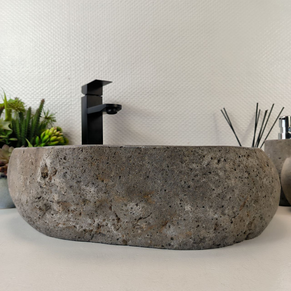 Раковина из речного камня RS-65375 48*38*14 0861