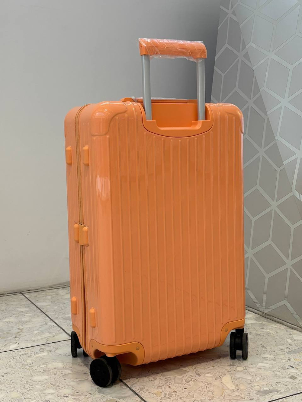 Чемодан Rimowa