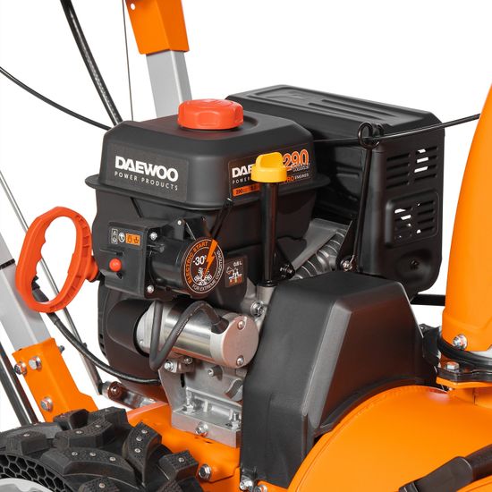 Бензиновый снегоуборщик Daewoo DAST 8570