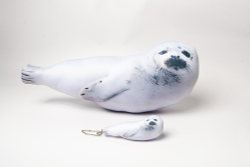 Текстильный брелок «Нерпа»