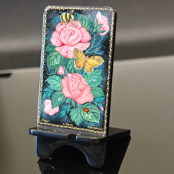 Сувенирная подставка для телефона с росписью Палех "Розы"