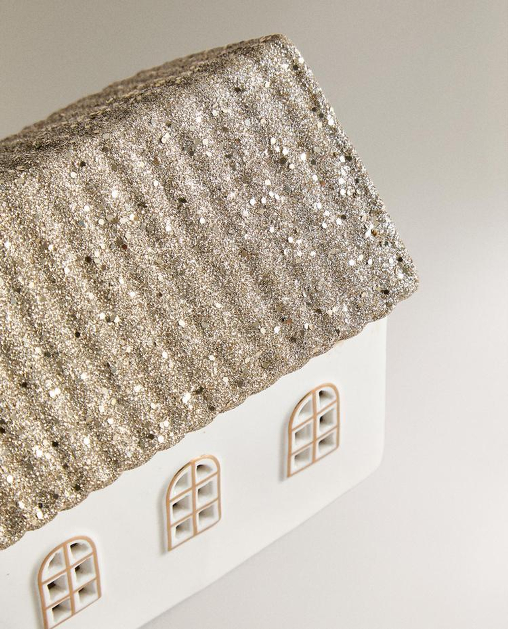 ZARA HOME НОВОГОДНЕЕ УКРАШЕНИЕ ИЗ КЕРАМИКИ «ДОМИК, БЕЛЫЙ