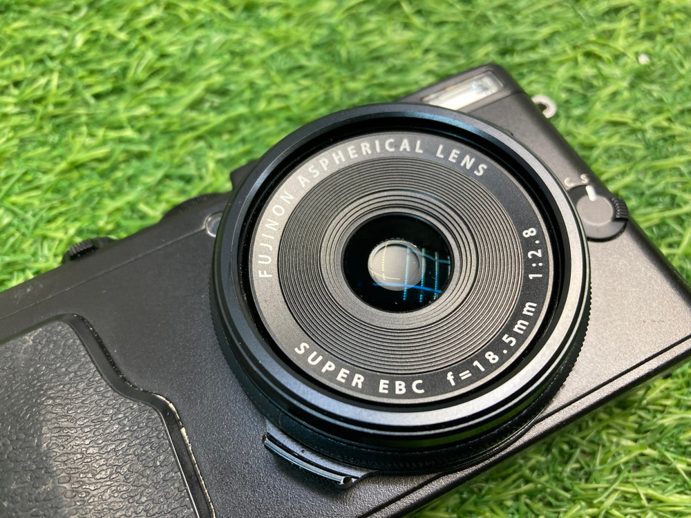 FujiFilm X70