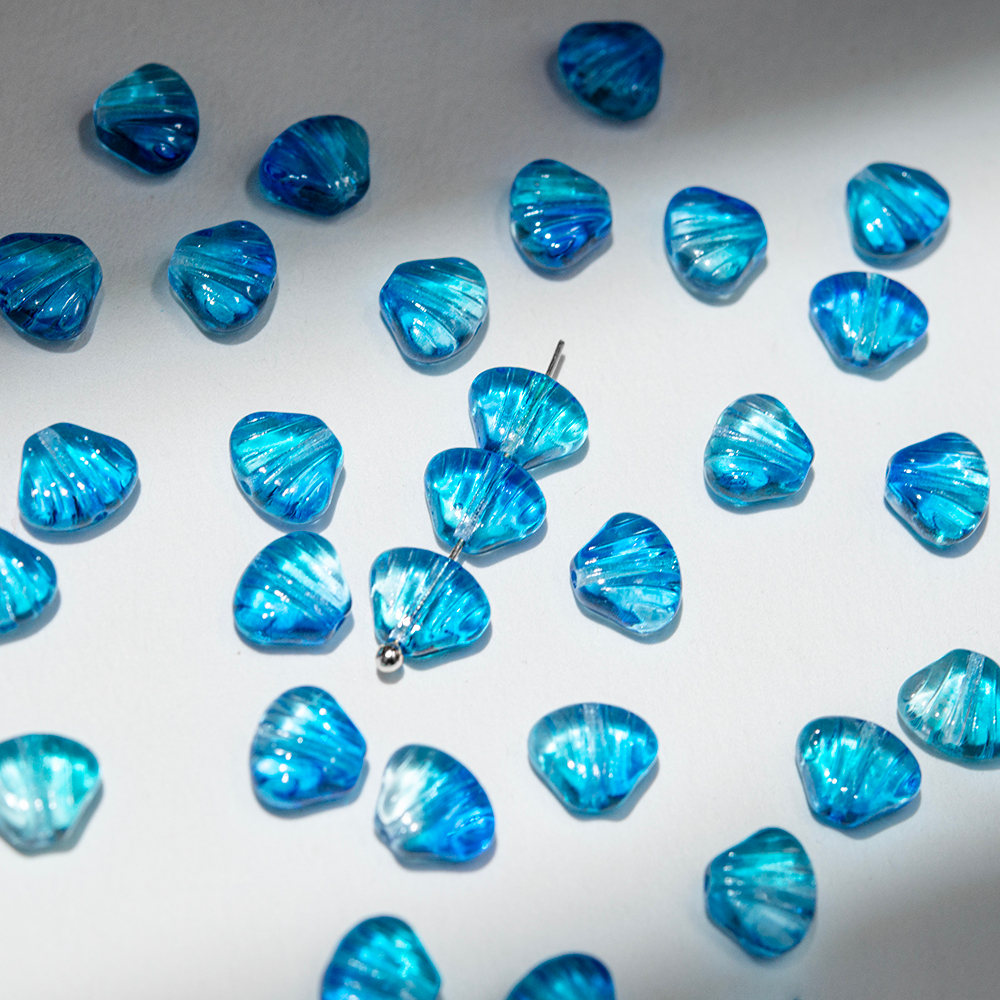 Стеклянная подвеска "Ракушка", 8,7*7,3мм, синяя