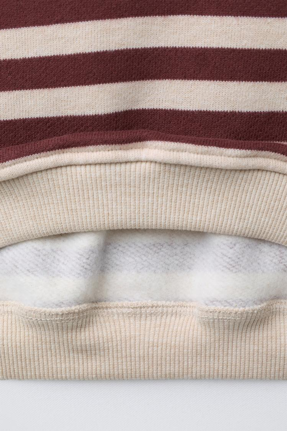 ZARA ТОЛСТОВКА В ПОЛОСКУ С ВЫШИВКОЙ SNOOPY PEANUTS™, КОРИЧНЕВЫЙ/ЭКРЮ