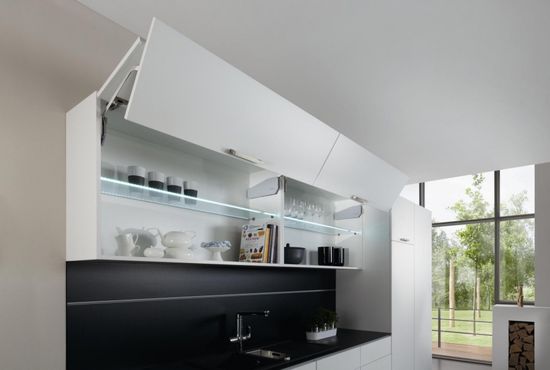 механизм подъемный HAFELE Free Fold (иллюстрационное фото)