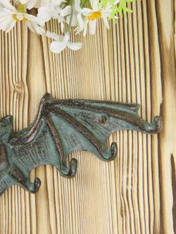 Iron Garden Вешалка настенная "Летучая мышь", 8 крючков