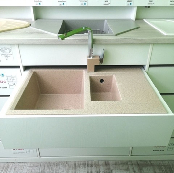 Мойка POLYGRAN BRIG-770 песочный №302, смеситель КВАДРО бежевый