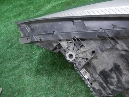 Фара правая BMW 5er G30 (2017-2020) LED