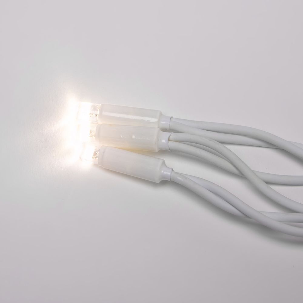 ULD-C2030-240-TWK WARM WHITE IP67 Занавес светодиодный с эффектом мерцания. 3х2м. Соединяемый. 240 светодиодов. Теплый белый свет. Провод белый. TM Uniel.