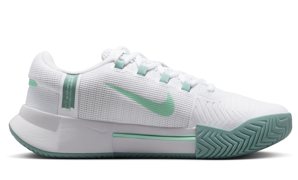 Женские теннисные кроссовки Nike Zoom GP Challenge 1 - white/mint foam/cannon