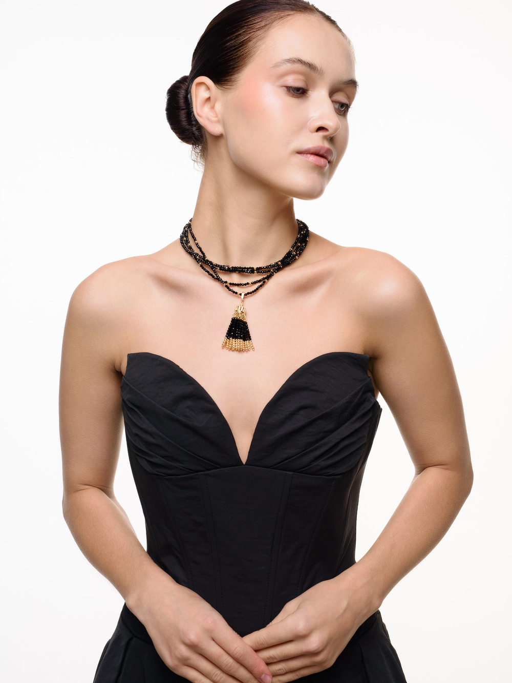 Колье "Queen" Gold черный агат