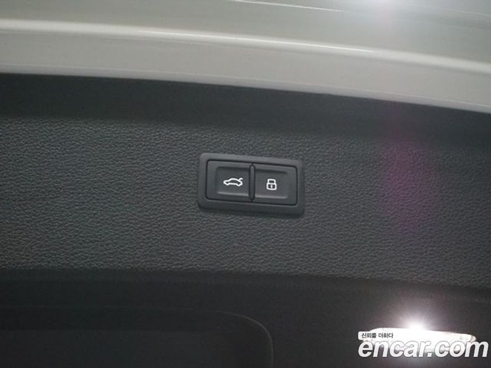 Audi Q5 (FY) 45 TFSI Quattro Premium (10.2020)