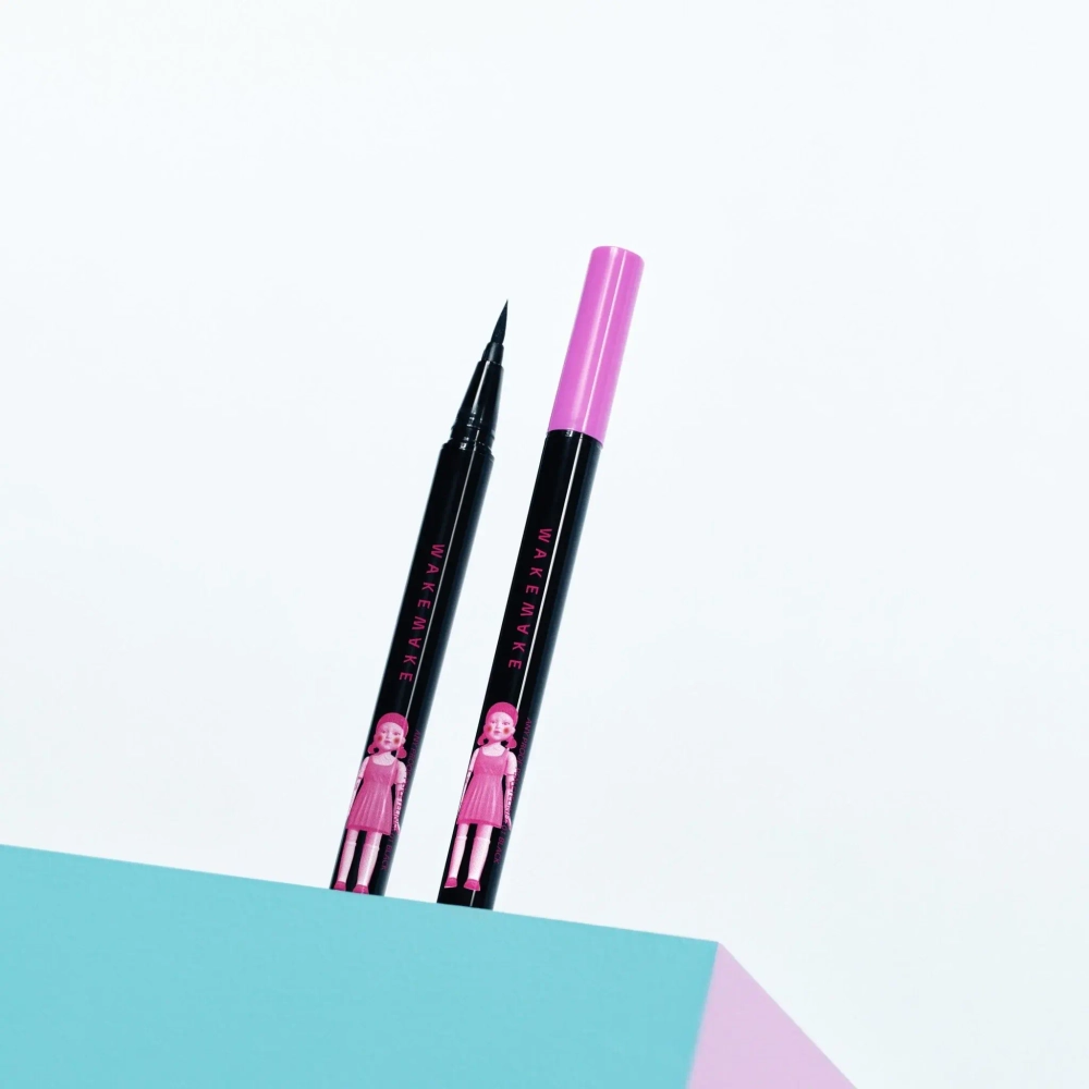 WAKEMAKE  [Netflix/Squid Game] Any-Proof Pen Eyeliner-01 Black