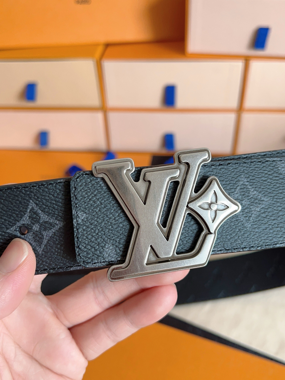 Ремень классический из натуральной кожи