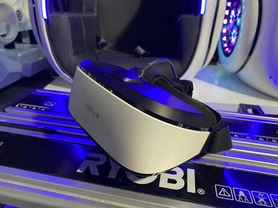 Аттракцион виртуальной реальности Crazy Egg-10D