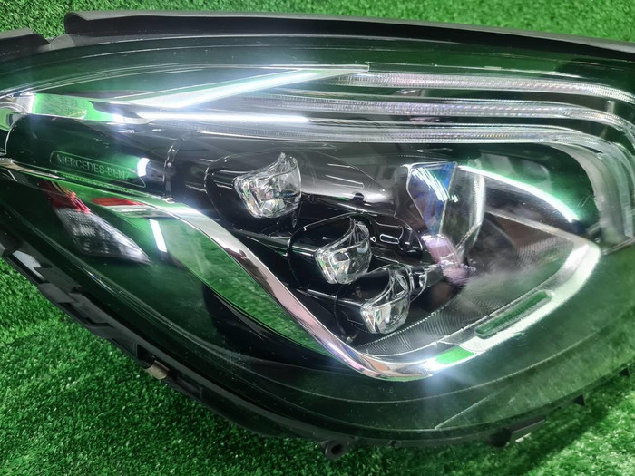 Фара правая Mercedes S W222 (2017-2020) Multibeam LED