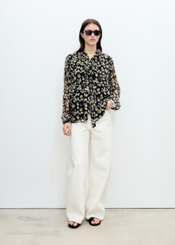 Блузка с цветочным принтом и завязками