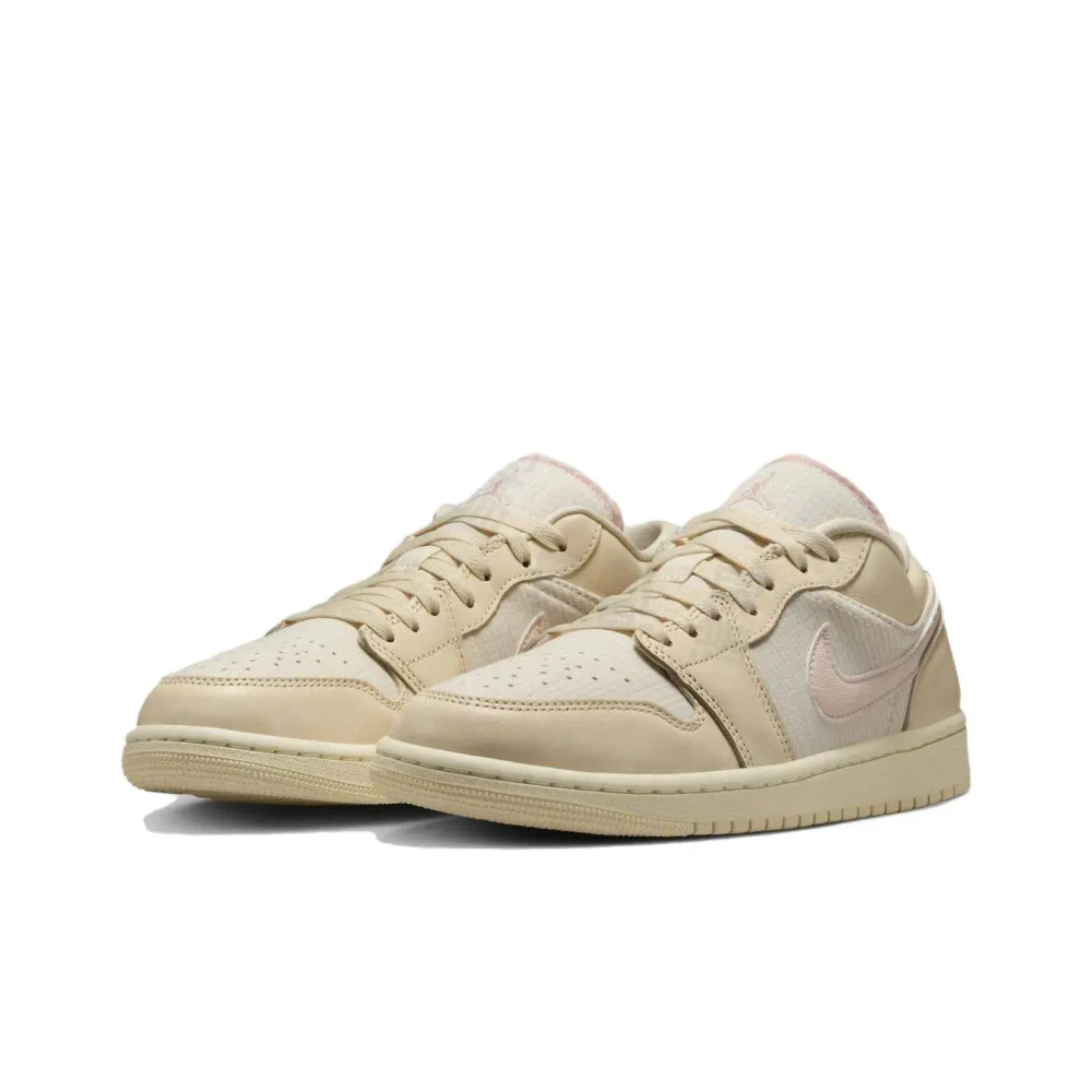 Женские кроссовки Air Jordan 1 Low SE 'Linen Legend Pink' FQ1925-100