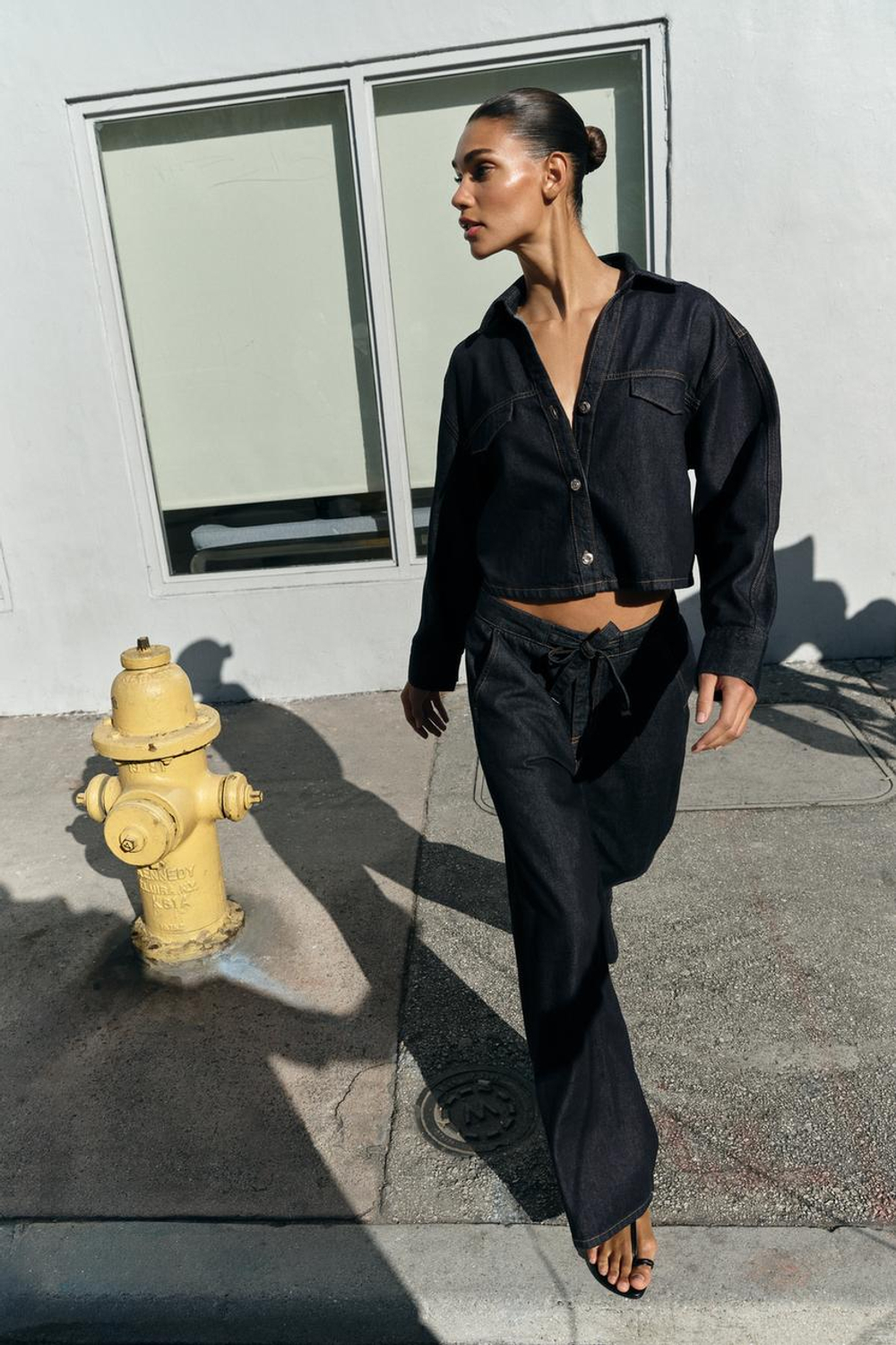 ZARA УКОРОЧЕННАЯ ДЖИНСОВАЯ РУБАШКА Z1975, СИНИЙ