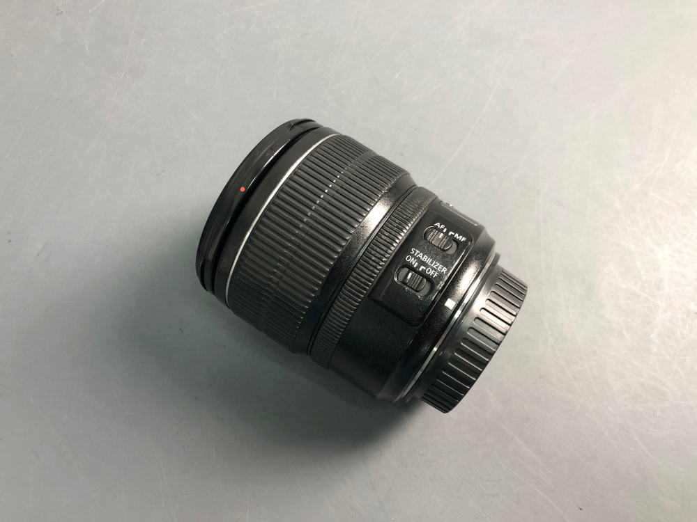 Canon 15-85mm IS USM (царапины на линзах)