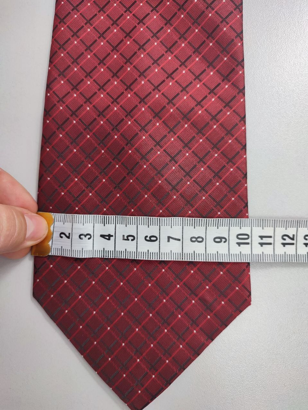 Галстук шелковый