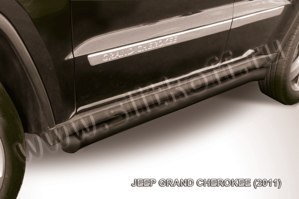 Пороги стальные Jeep Grand Cherokee (2010-2013) d57 с гибами (серебристые)