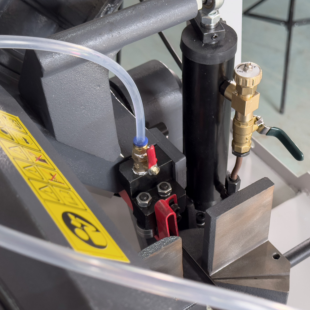 PROMA PPS-170H ленточнопильный станок по металлу