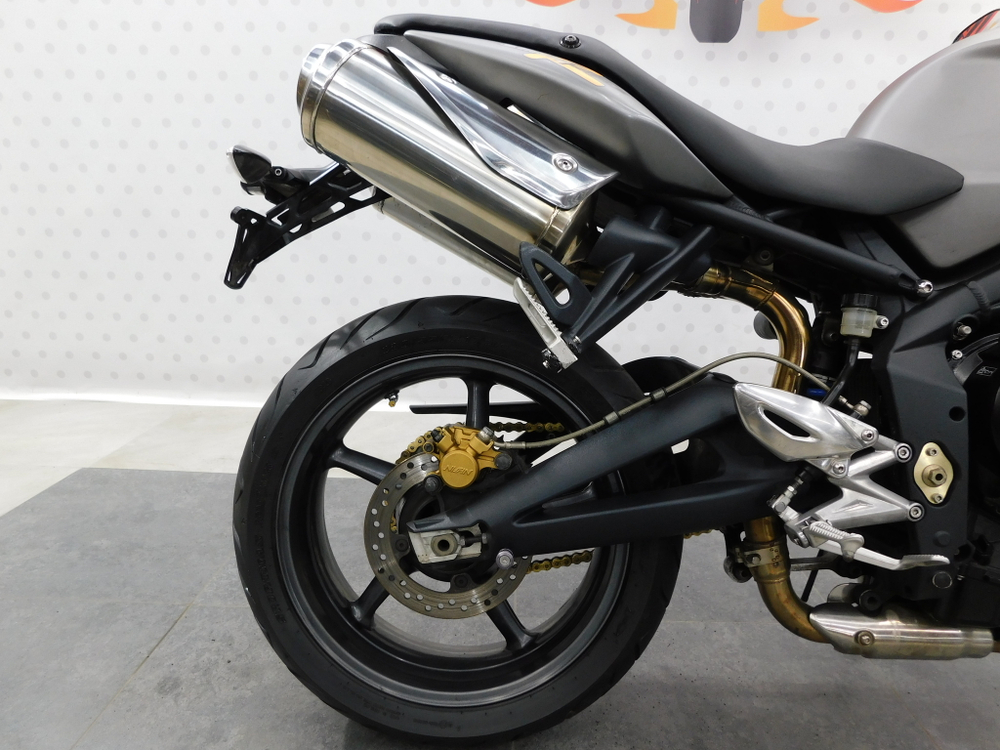 Triumph Street Triple R 038277