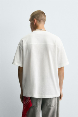 ZARA ФУТБОЛКА С КОМБИНИРОВАННЫМИ ТЕКСТАМИ, БЕЛЫЙ