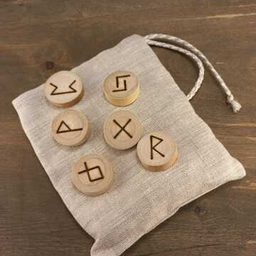 Церы, Руны