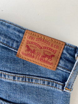 Джинсы Levi’s