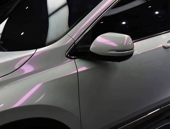 Пленка перламутровая белая с фиолетовым (глянцевая) Carbins