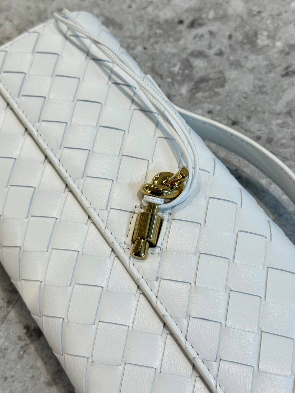 Клатч Bottega Veneta