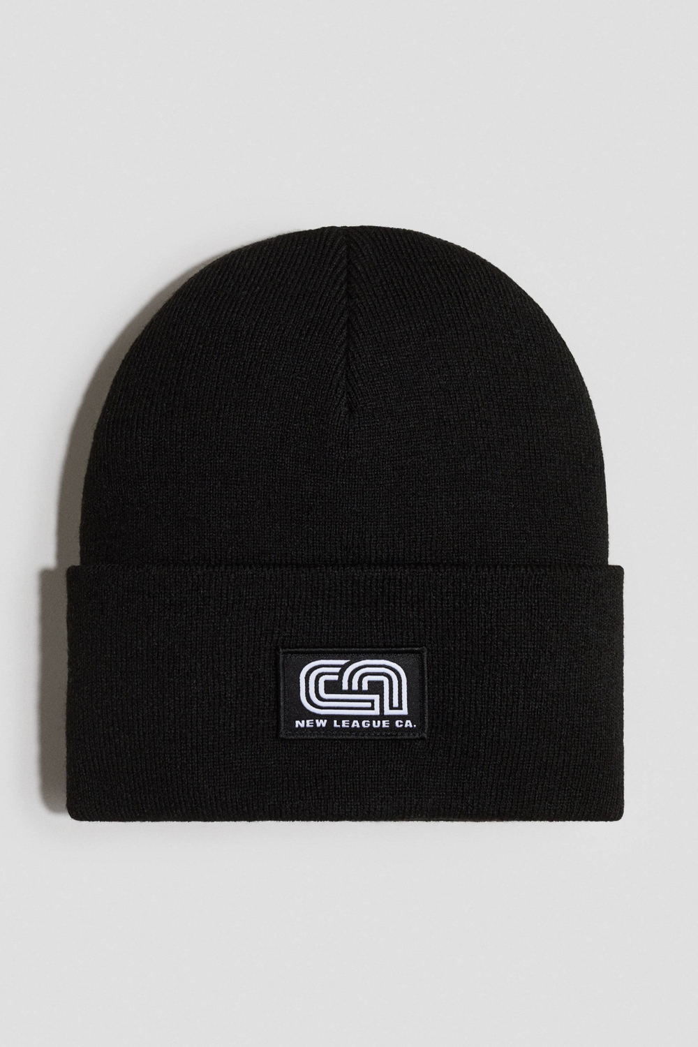 H&M Шапка тонкой вязки в рубчик, черный